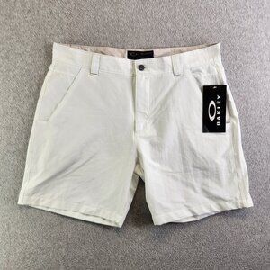 Oakley Shorts Mens 36 White Take Short 2.5 Softshell Travel Golf Hiking